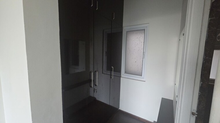 Room, shree-vardhman-victoria 3 Bedroom 1950 Sq.Ft. Apartment In Sector 70 Gurgaon 9830724