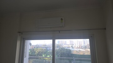 Furnished Amenities in 3 BHK Apartment at Shree Vardhman Victoria, Sector 70 – for Rent