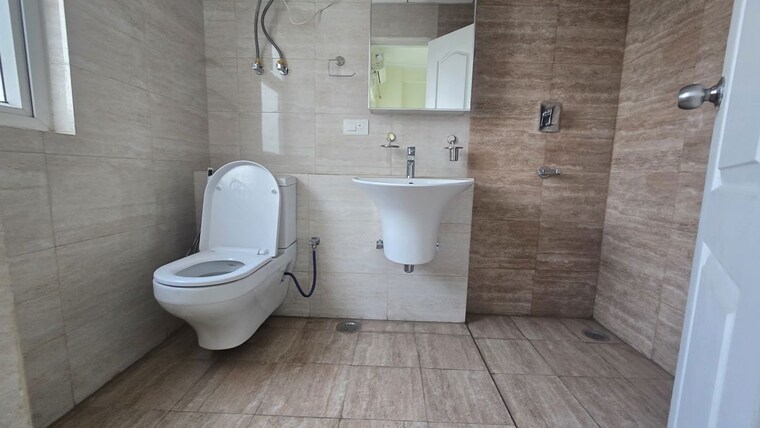 Bathroom, shree-vardhman-victoria 3 Bedroom 1950 Sq.Ft. Apartment In Sector 70 Gurgaon 9830724