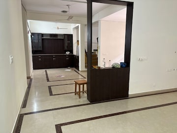 Room in 3 BHK Builder Floor at Sector 22 – for Rent