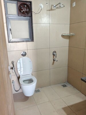Bathroom in 3 BHK Apartment at Majestique Signature Towers, Balewadi – for Rent