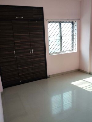 Room in  Apartment at Kokar – for Rent