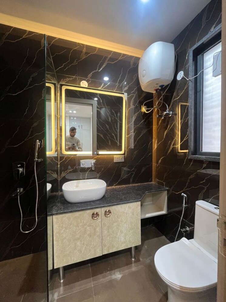 Gym, ardee-city 2 Bedroom 1459 Sq.Ft. Builder Floor In Sector 52 Gurgaon 9831045