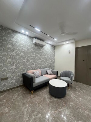 Living Room in 2 BHK Builder Floor at Ardee City, Sector 52 – for Rent