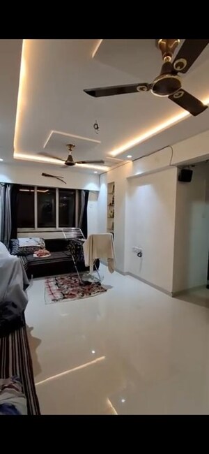 2 BHK Apartment For Rent in Dadar West