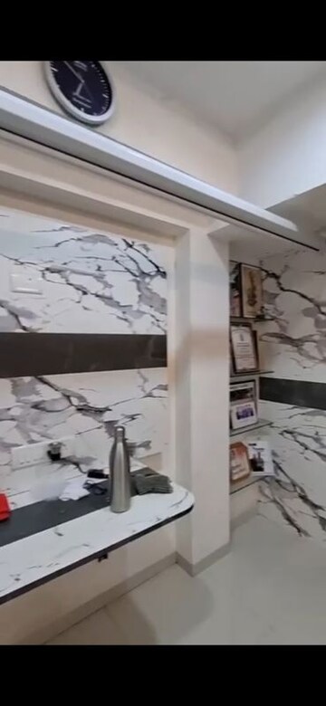 Team Area in 2 BHK Apartment at Dadar West – for Rent