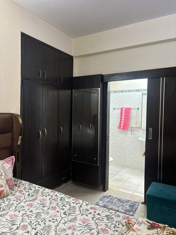Bedroom in 3 BHK Apartment at Sector 21c – for Rent
