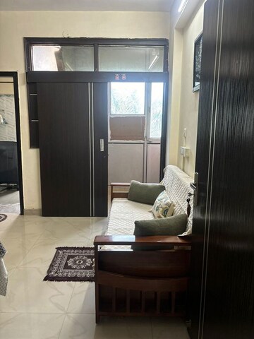 Living Room in 3 BHK Apartment at Sector 21c – for Rent