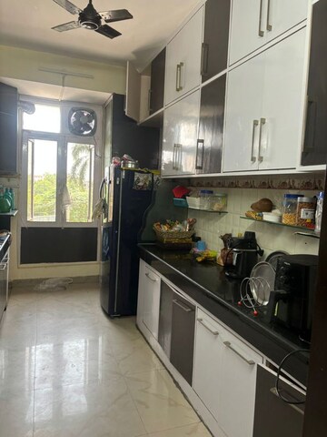 Kitchen in 3 BHK Apartment at Sector 21c – for Rent