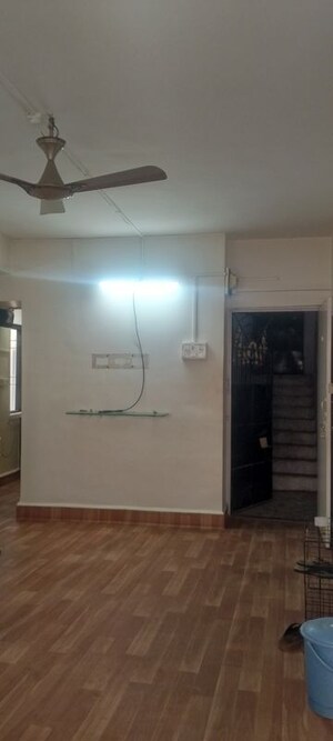 Room in 1 BHK Builder Floor at Prasad Park, Hingne Khurd – for Rent