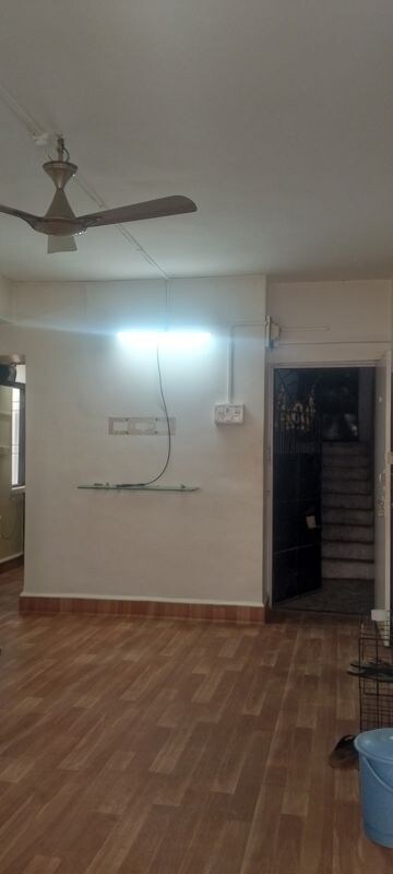 Room in 1 BHK Builder Floor at Prasad Park, Hingne Khurd – for Rent