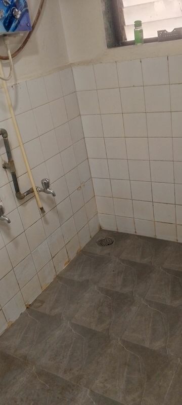 Bathroom in 1 BHK Builder Floor at Prasad Park, Hingne Khurd – for Rent