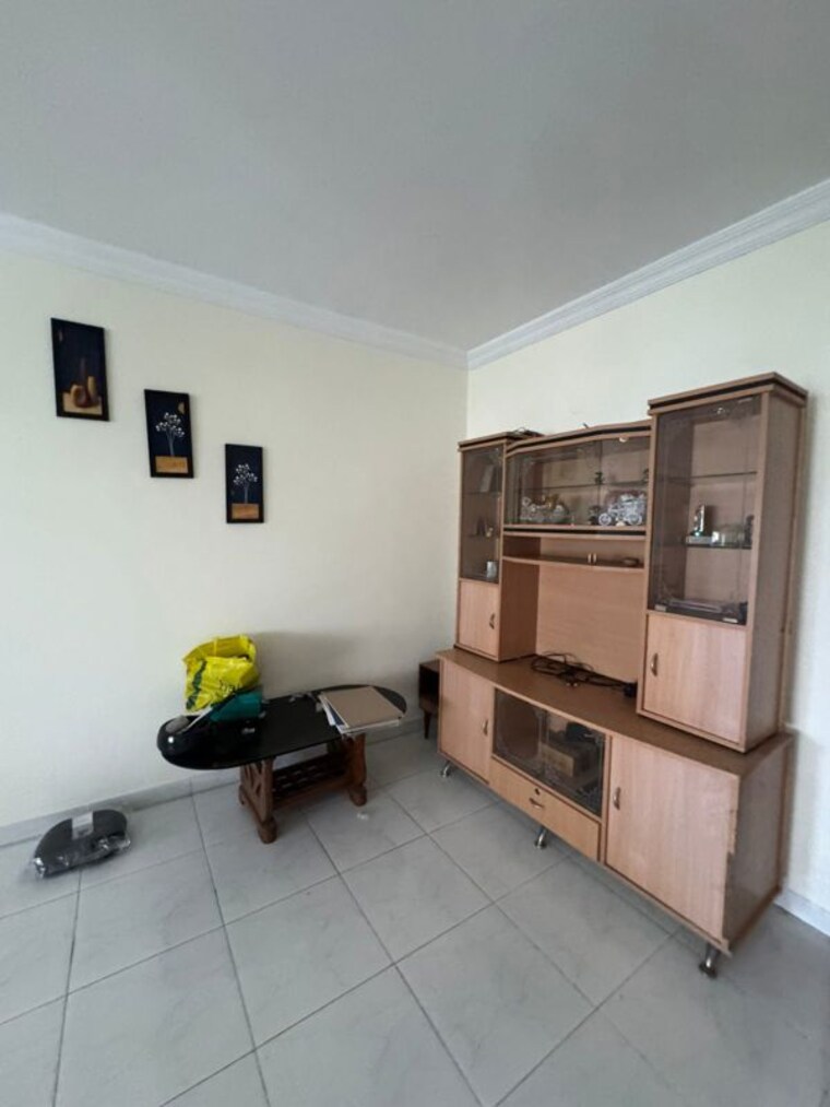 Living Room, siddhivinayak-keshar 2 Bedroom 700 Sq.Ft. Builder Floor In Somwar Peth Pune 9830957