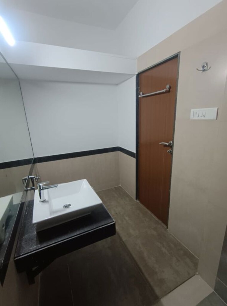 Kitchen, om-ganesh-chs-goregaon 4 Bedroom 1757 Sq.Ft. Apartment In Goregaon East Mumbai 9831046