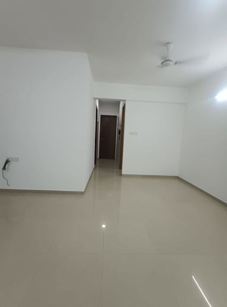 Room, om-ganesh-chs-goregaon 4 Bedroom 1757 Sq.Ft. Apartment In Goregaon East Mumbai 9831046