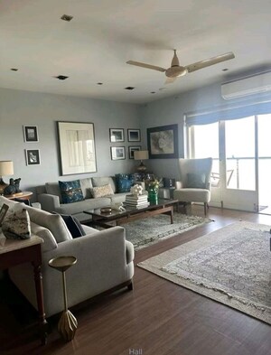 2 BHK Apartment For Sale in Wellingdon View, Tardeo