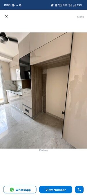Room in 3 BHK Apartment at CS Roseate 63, Sector 63a – for Rent