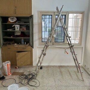 Staircase in 3 BHK Apartment at Rwa Jalvayu Vihar Noida, Sector 25 – for Rent