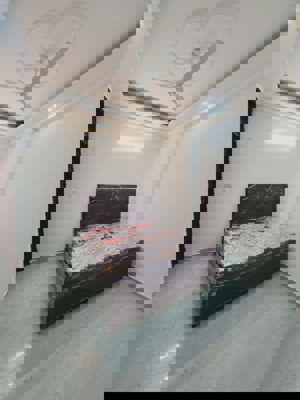 1 RkBuilder Floor For Rent in Saket