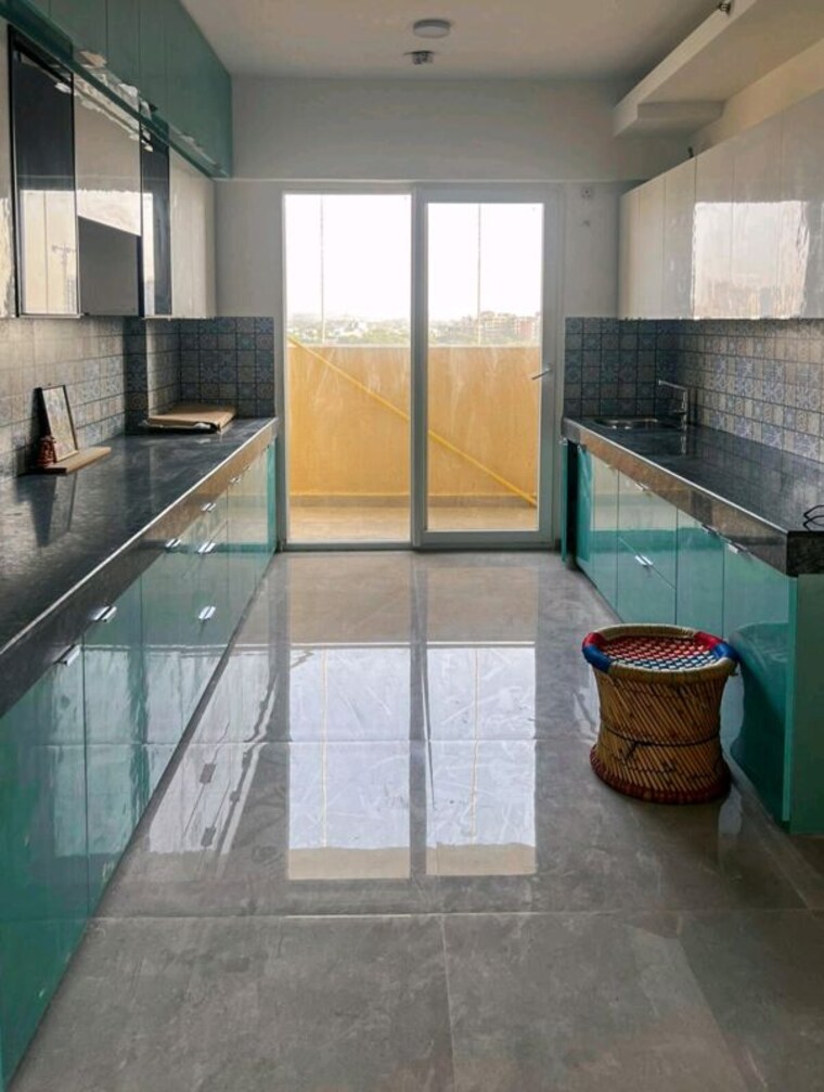 Kitchen, tulip-yellow 3 Bedroom 1704 Sq.Ft. Apartment In Sector 69 Gurgaon 9831465