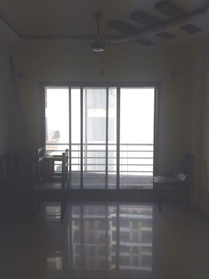 Room in 3 BHK Builder Floor at Shreeji Avenue, Mira Road – for Sale