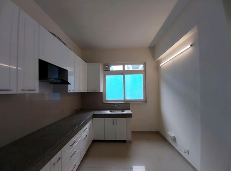 Kitchen, emaar-mgf-emerald-hills 3 Bedroom 1950 Sq.Ft. Apartment In Sector 65 Gurgaon 9831495