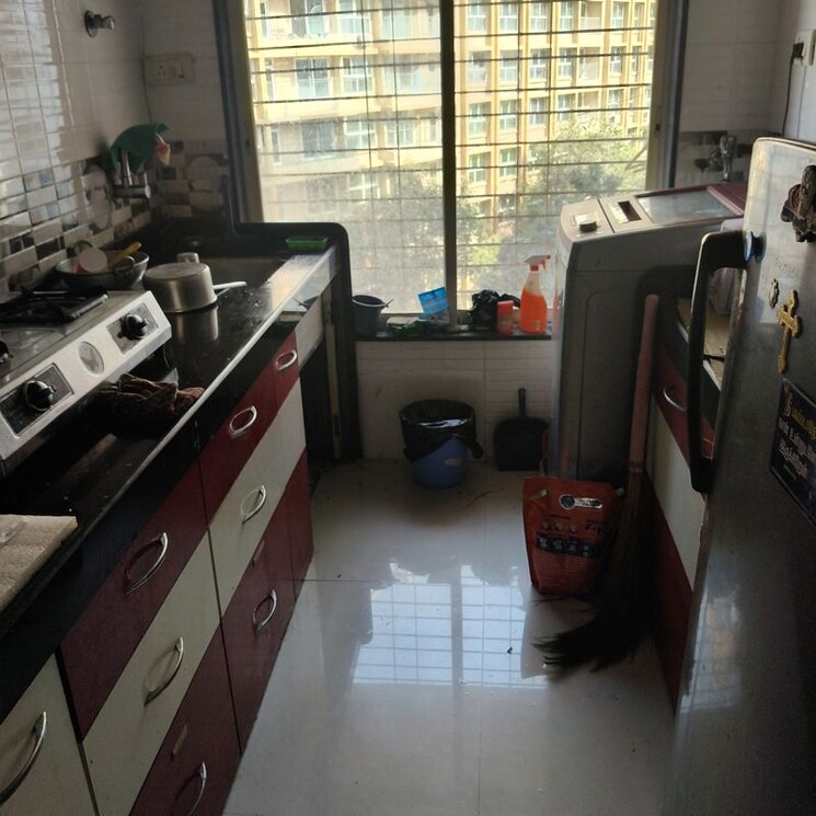  Parking, mahalaxmi-chs-chembur 1 Bedroom 625 Sq.Ft. Apartment In Chembur Mumbai 9831482