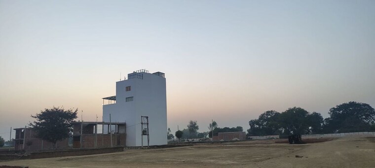 undefined, mohanlalganj  12000 Sq.Ft. Plot In Mohanlalganj Lucknow 9831510