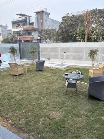 4 BHK Builder Floor – Exterior View View at Tanvi villa, Sector 45 - for Rent