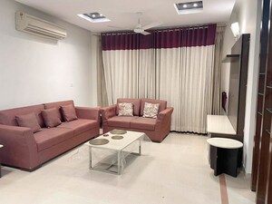 Living Room in 4 BHK Apartment at Orchid Petals, Sector 49 – for Rent