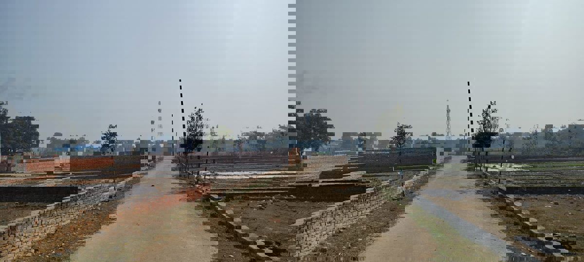Plot For Sale in Mohanlalganj