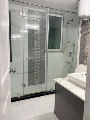 Bathroom in 4 BHK Apartment at Orchid Petals, Sector 49 – for Rent