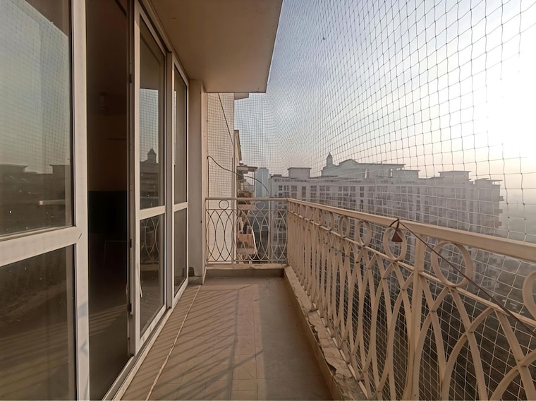 Balcony, bptp-park-prime 3 Bedroom 1360 Sq.Ft. Apartment In Sector 66 Gurgaon 9831554