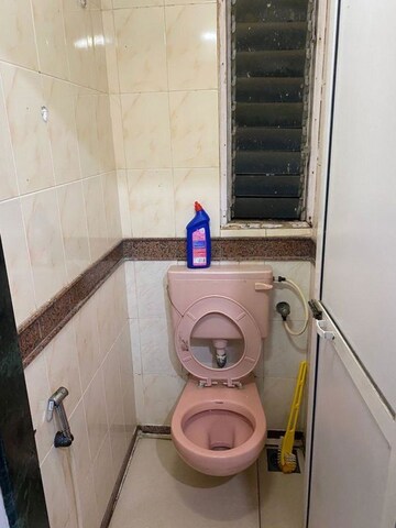 Bathroom in 3 BHK Builder Floor at Sector 23 – for Sale