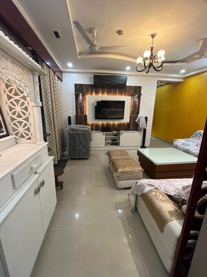 3 BHK Apartment For Rent in Amrapali Golf Homes, Sector 4 Greater Noida