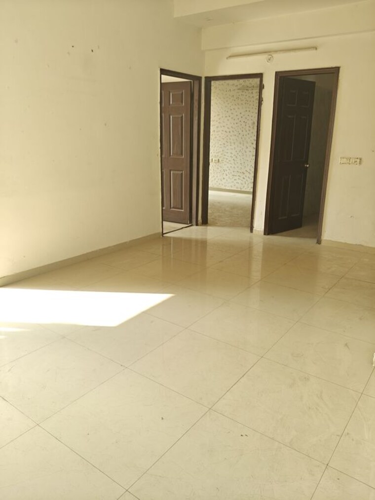 Room, prateek-grand-city 2 Bedroom 970 Sq.Ft. Apartment In Siddharth Vihar Ghaziabad 9831574