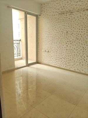 2 BHK Apartment For Rent in Prateek Grand City, Siddharth Vihar