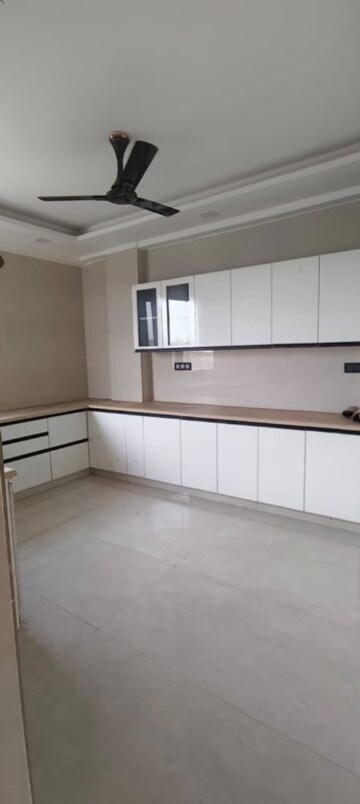 2 BHK Builder Floor For Rent in Sector 31