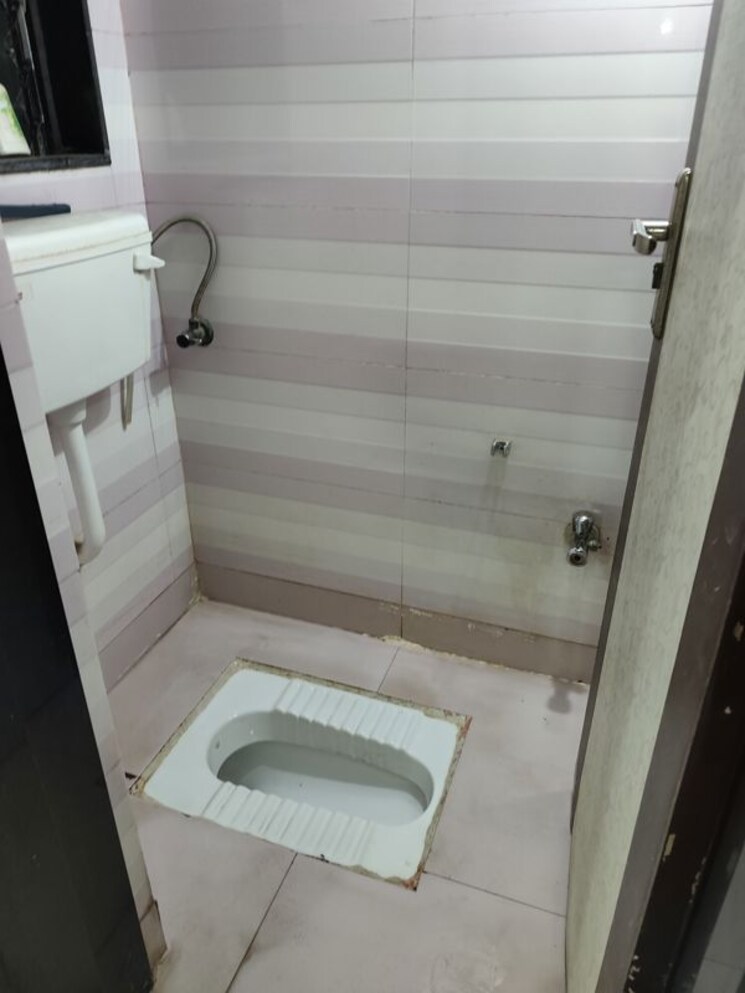 Bathroom, agarwal-vrindavan-gardens 1 Bedroom 545 Sq.Ft. Apartment In Nalasopara East Palghar 9831661