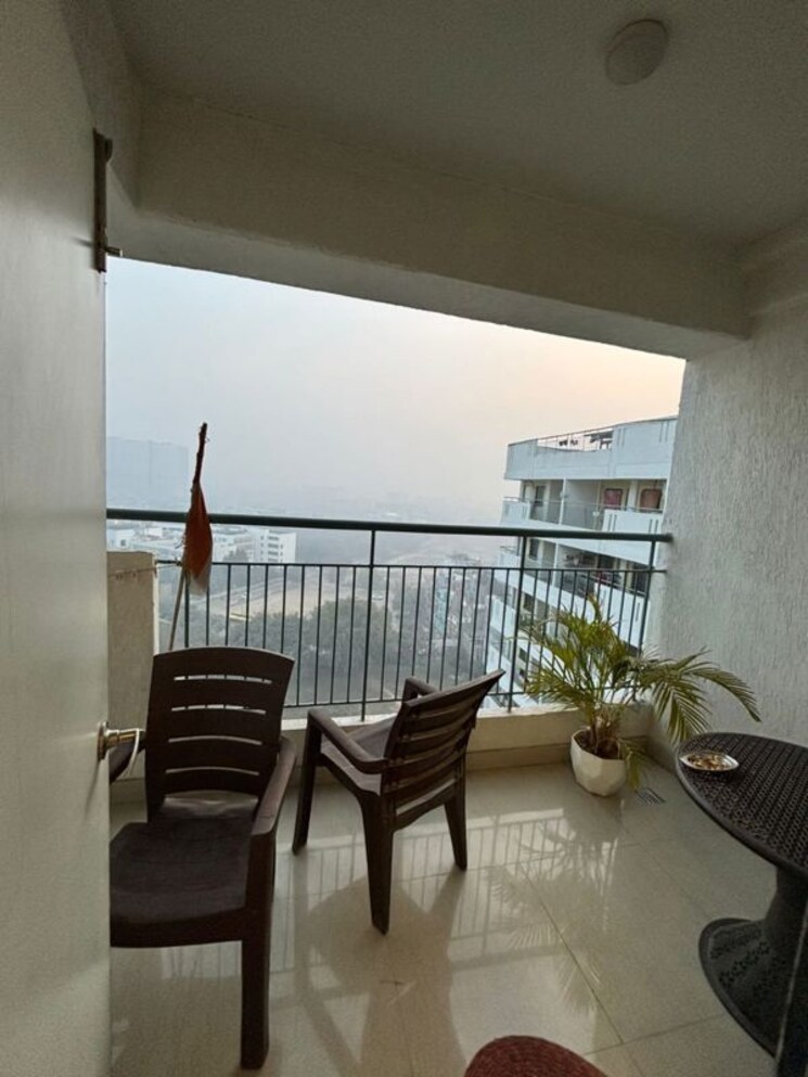 Balcony, sector 14 dwarka 1 Bedroom 550 Sq.Ft. Apartment In Sector 14 Dwarka Delhi 9831585