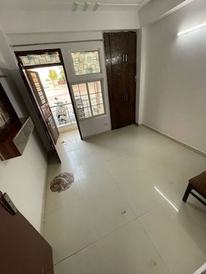 2 BHK Independent House For Rent in Tapukara