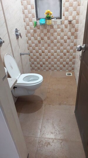 Bathroom in 3 BHK Apartment at Hariom Sudhanshu CHS, Vile Parle East – for Rent