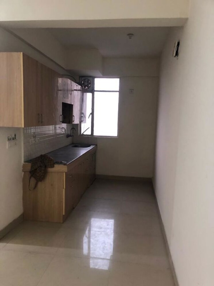 Kitchen, suncity-avenue-102 2 Bedroom 600 Sq.Ft. Apartment In Sector 102 Gurgaon 9831581