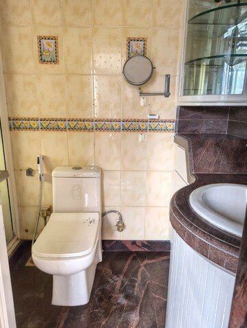 Bathroom in 2 BHK Apartment at Everest Chambers Malabar Hill, Malabar Hill – for Rent