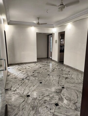 Bedroom in 2 BHK Apartment at Everest Chambers Malabar Hill, Malabar Hill – for Rent