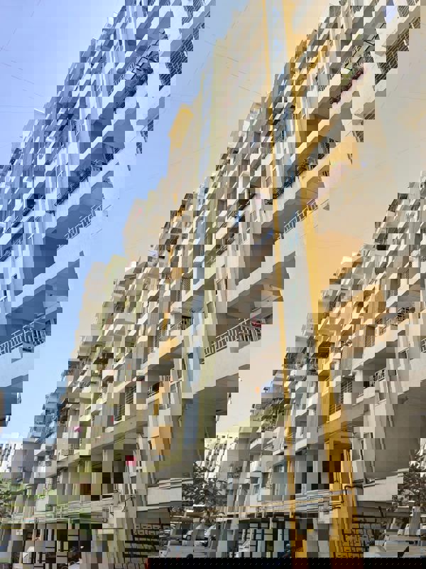 2 BHK + Servant Room Apartment For Rent in Mak Snehangan Residency