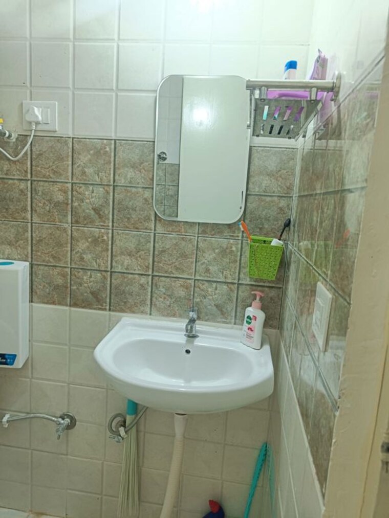 Bathroom, mrg-the-balcony 2 Bedroom 645 Sq.Ft. Apartment In Sector 93 Gurgaon 9831650