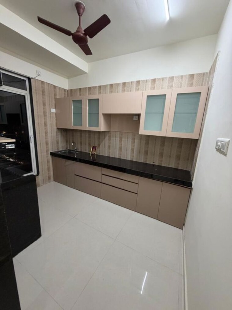 Kitchen, sheth-zuri 3 Bedroom 763 Sq.Ft. Apartment In Laxmi Nagar Thane 9831825