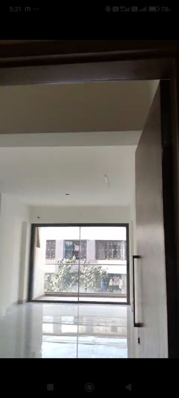 Furnished Amenities in 3 BHK Apartment at ABR Signature, Vile Parle East – for Rent