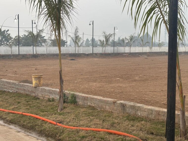 undefined, panchkula urban estate  100 Sq.Yd. Plot In Panchkula Urban Estate Panchkula 9831849